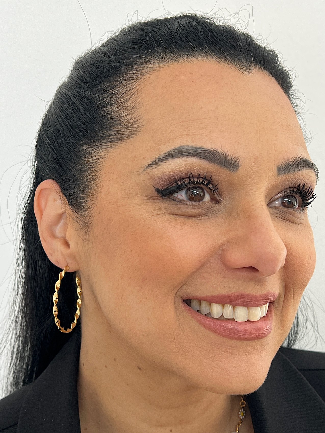 Argola Média Folheada a Ouro Trançada 71