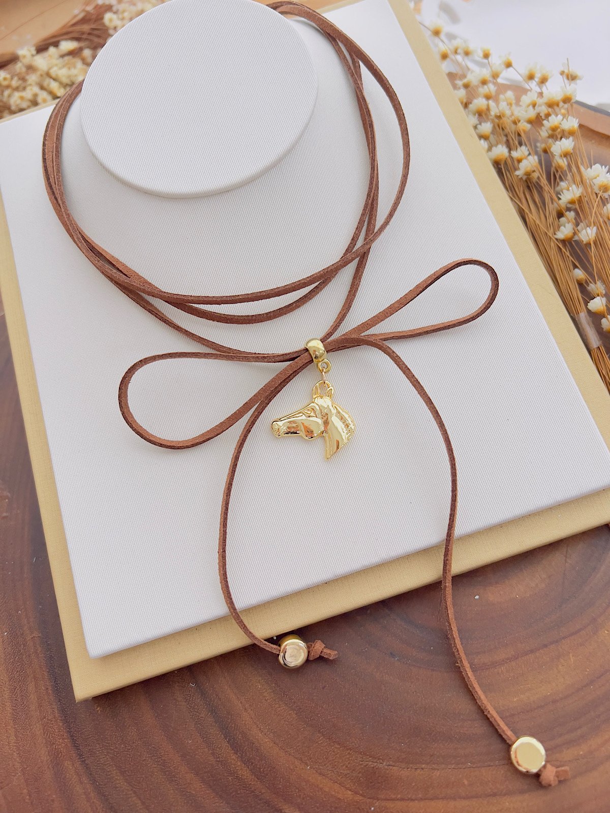 Choker Courinho Marrom Cavalo 6186