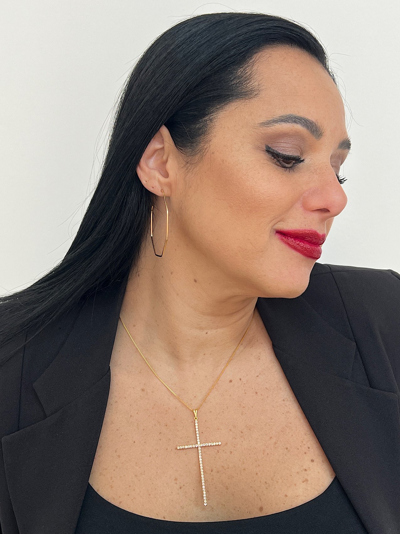 Colar Folheado a Ouro Crucifixo Cristal 3674