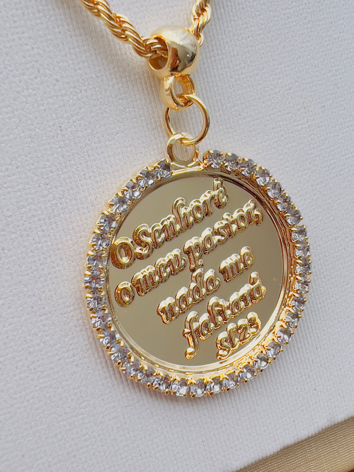 Colar Folheado a Ouro O Senhor é Nosso Pastor 2595