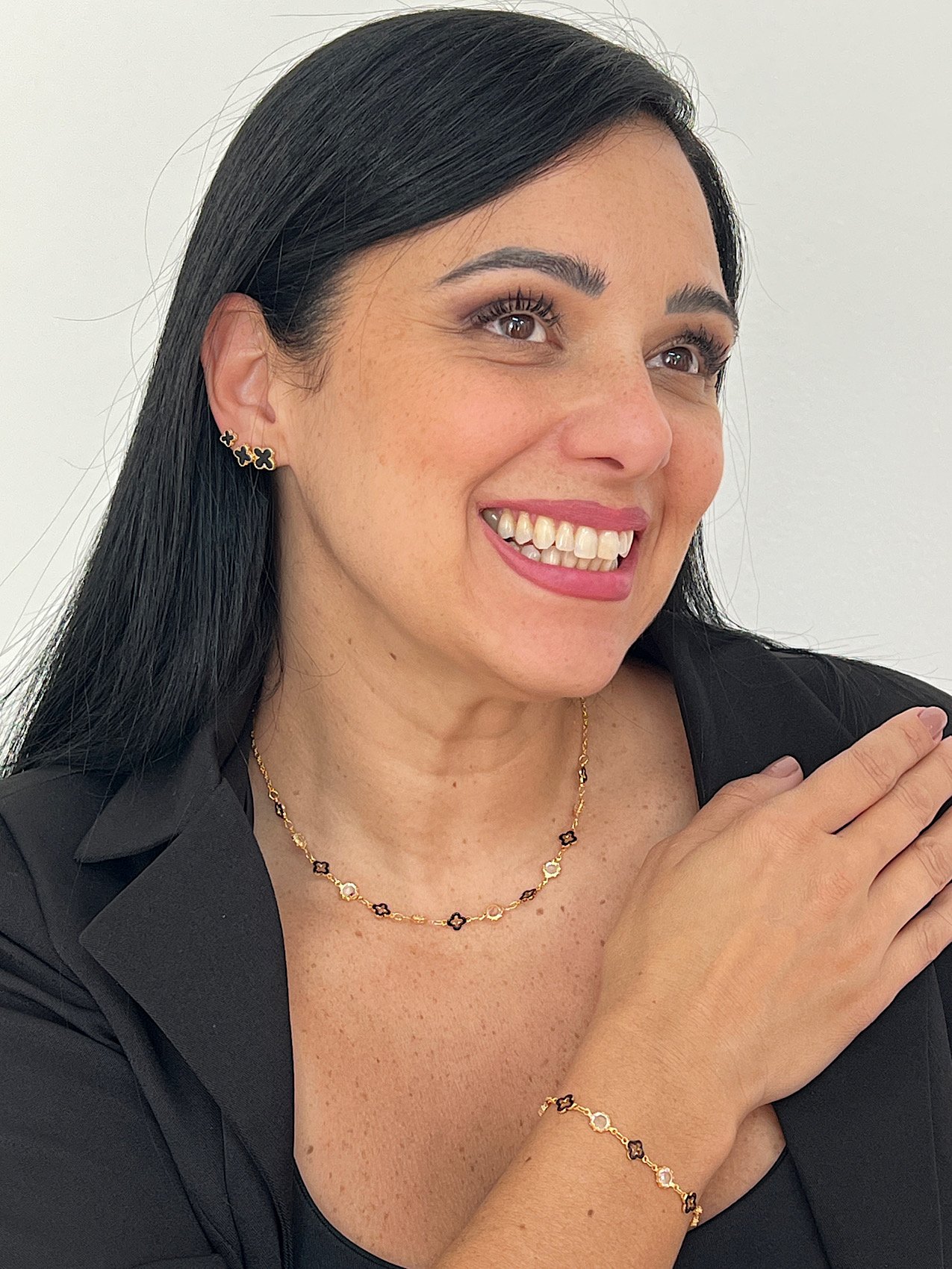 Conjunto Folheado a Ouro Virginia Resinado Preto 4402